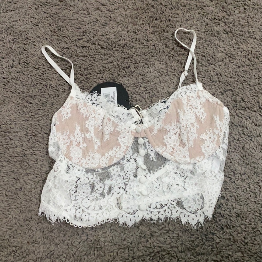 NWT White Fox Lace Top